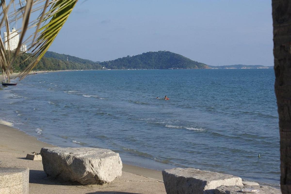 Sammy Seaview Mae Ramphueng Beach Front Golden Elephant บ้านช้างทองวิวทะเลหน้าหาดแม่รำพึง Районг Екстериор снимка